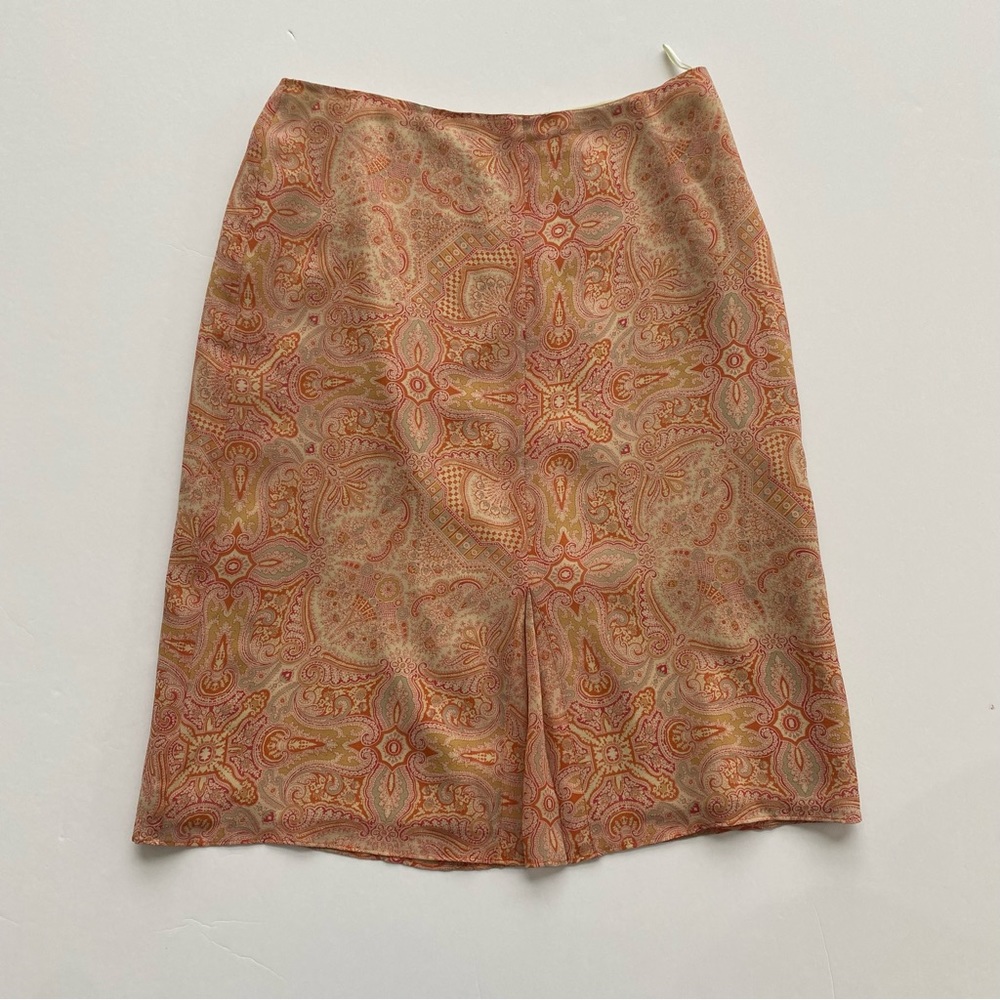 Banana Republic Silk Paisley Skirt Size 8 Lined Flat Front Muted Colors